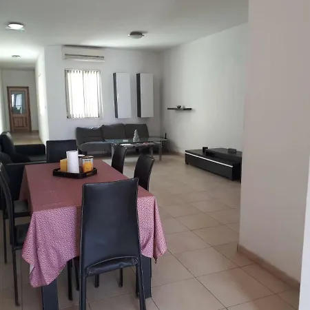 Double Bedroom With Private Bathroom/balcony Near Sea Gæstehus Tal-Hriereb